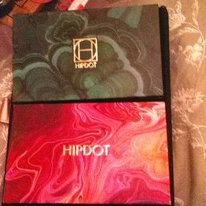 HIPDOT EYESHADOW PALLETS